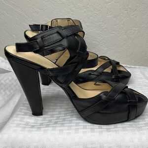 🌸 3/$25 Calvin Klein Heeled Sandal Size 7.5